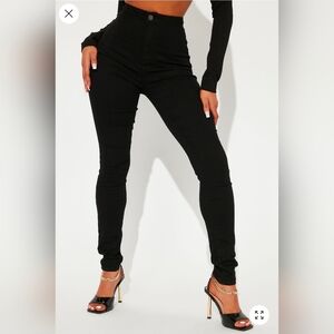 Fashion Nova Black Skinny Pants